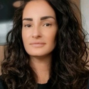 Louise Fernandes